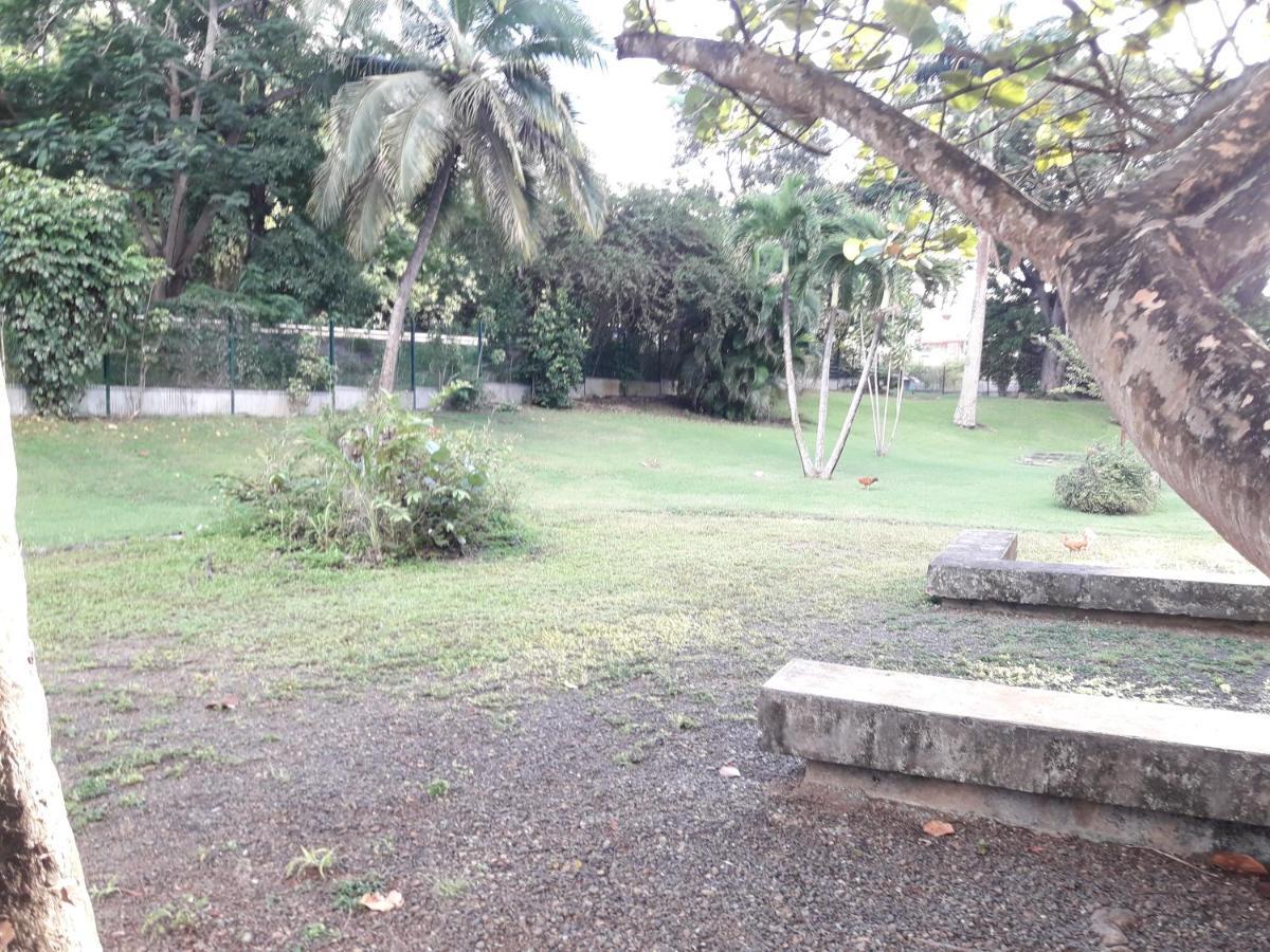 Appartement Centre Guadeloupe, Accessible Et Proche Les Abymes Exterior foto